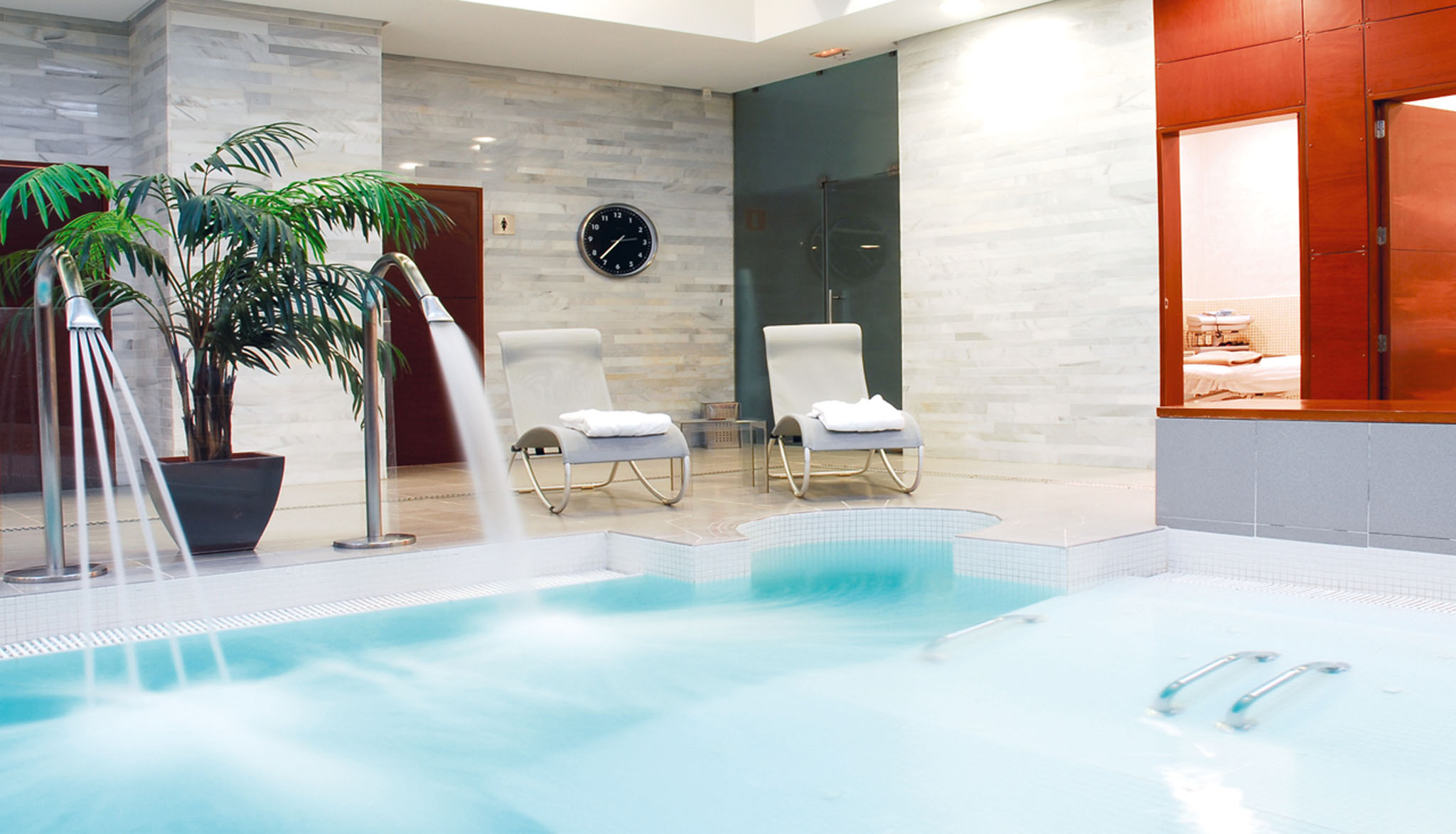 Servicios Hotel Silken Luis de León en León  Oficial