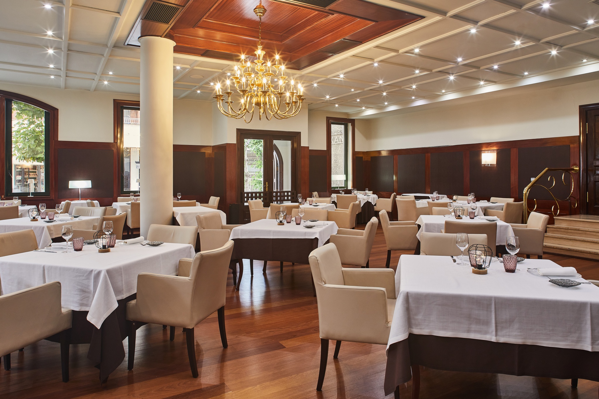 Etxaniz Restaurant in Bilbao | Silken Indautxu 4* Hotel