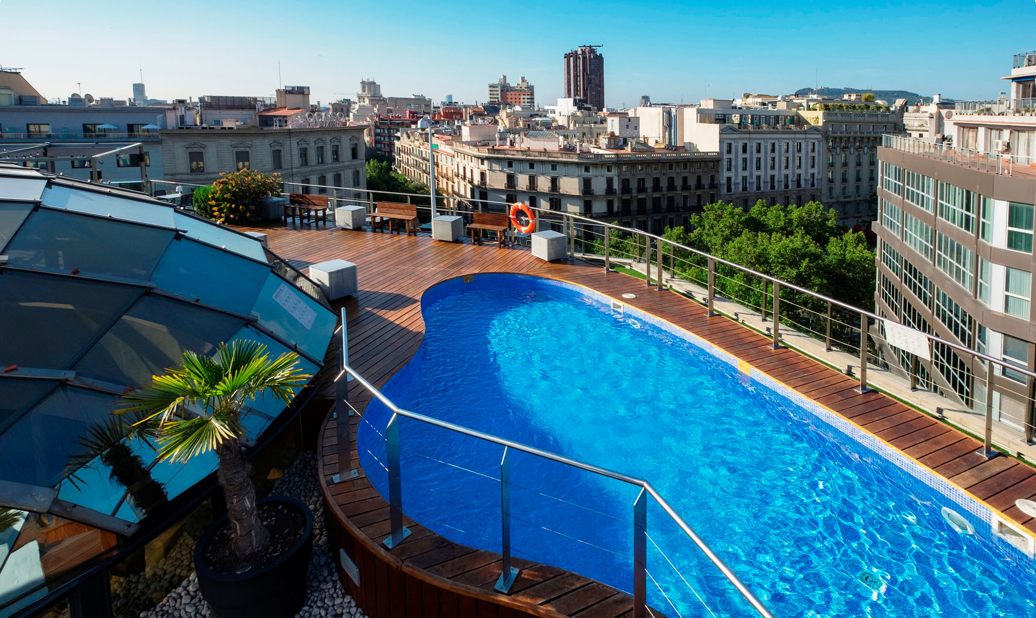 Hotel with terrace and pool Barcelona | Silken Gran Havana