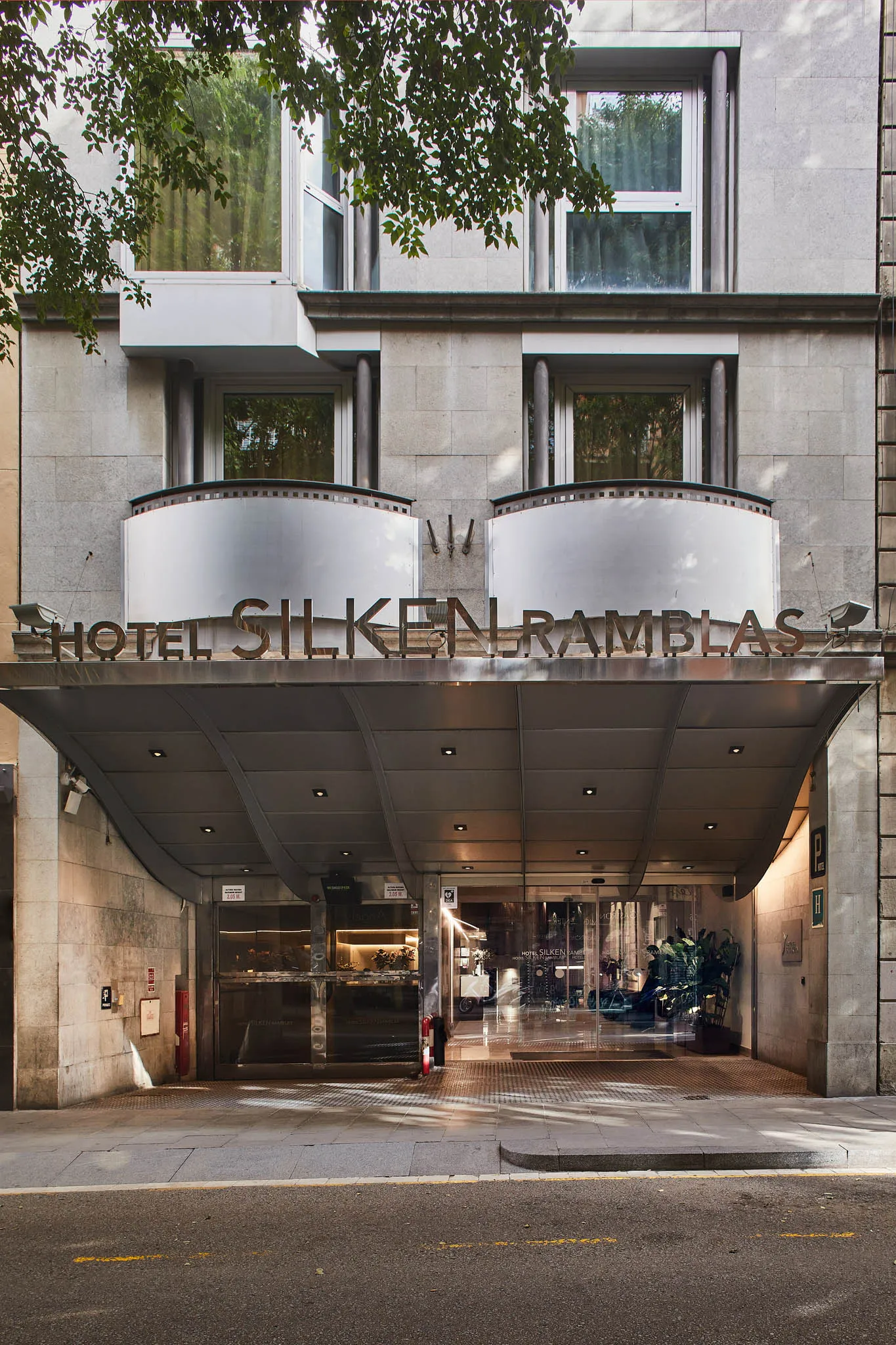 fachada silken ramblas