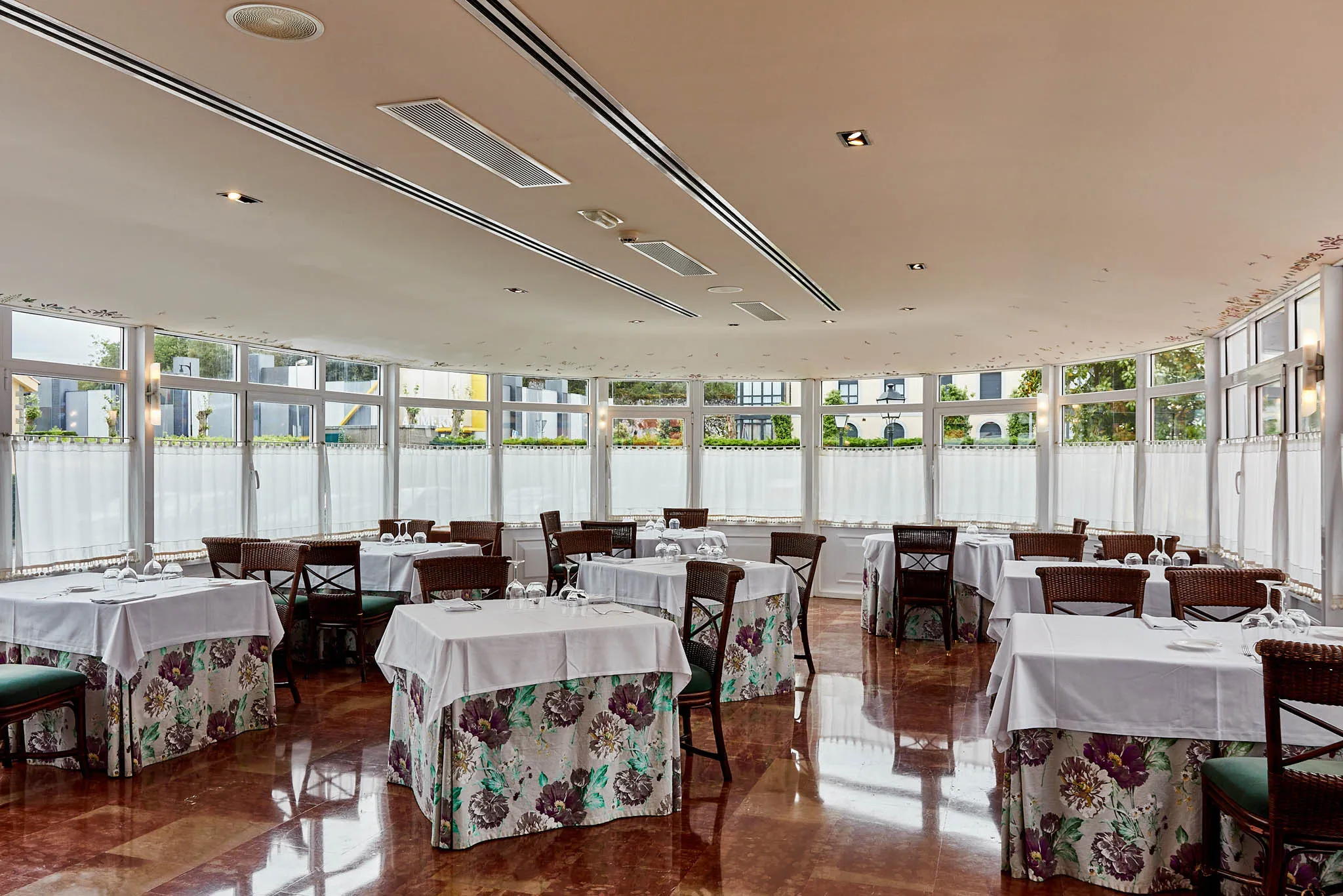 restauranteheader
