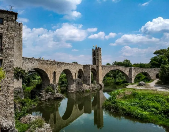 Pueblos medievales de Cataluña